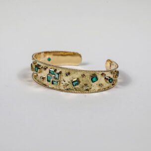 Esmeralda de Época Bangle