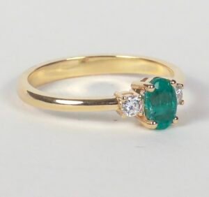 Moderna ring // óvala